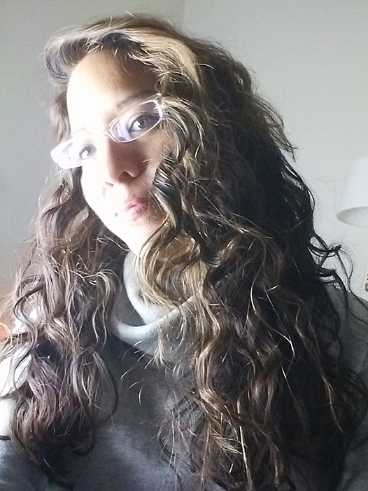 Wavy curly hair